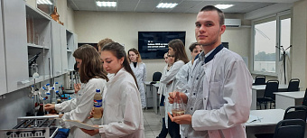 Участники движения Российских студенческих отрядов осваивают рабочую профессию